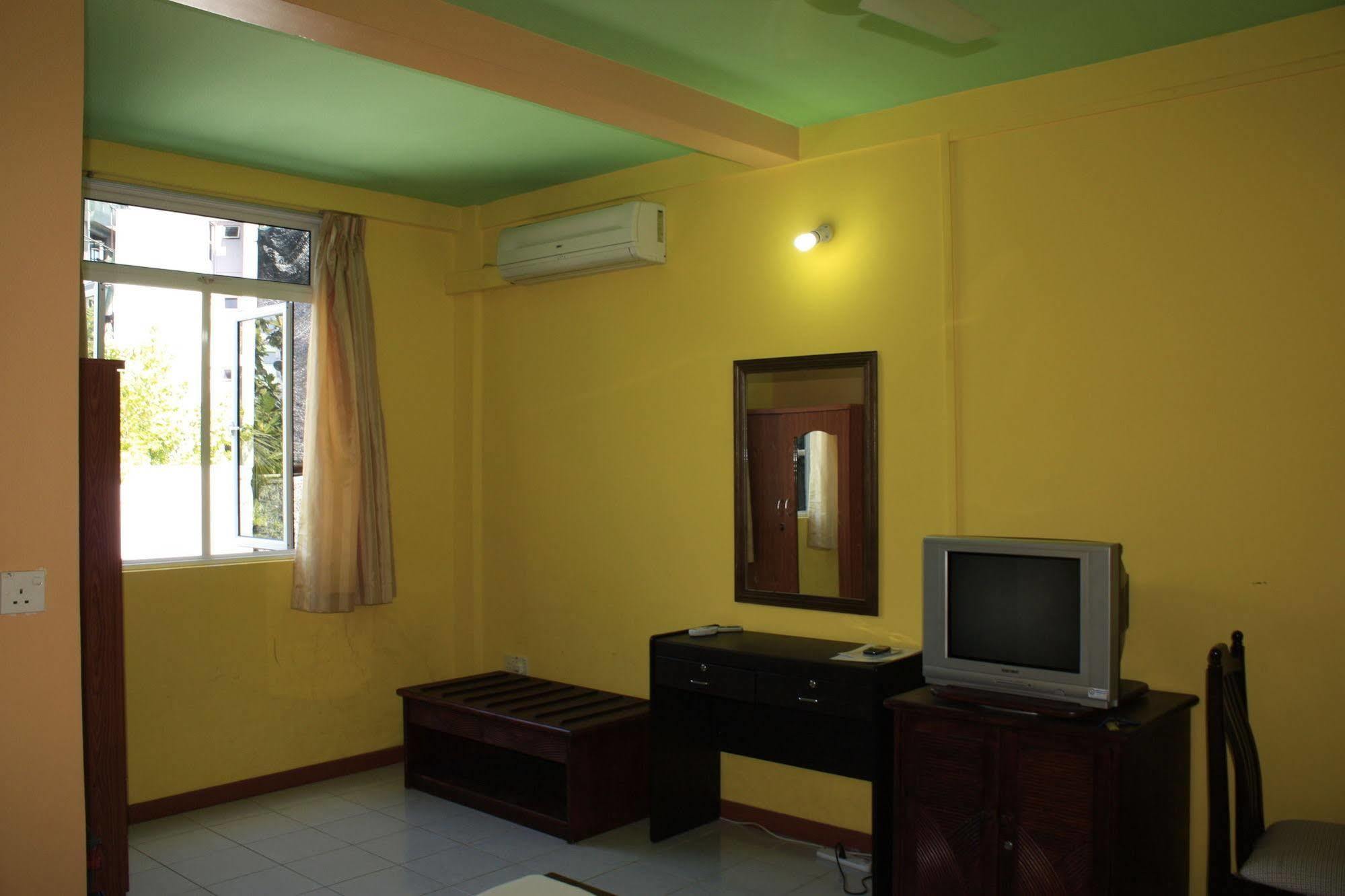 The Park House Hotel Male Ngoại thất bức ảnh